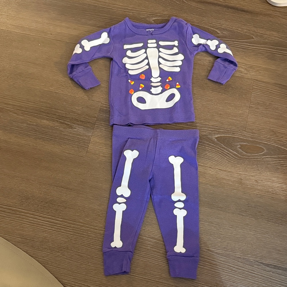 Carter's Baby Girl 6 Months Purple 2 Piece Halloween Pajama Glow in Dark -6m